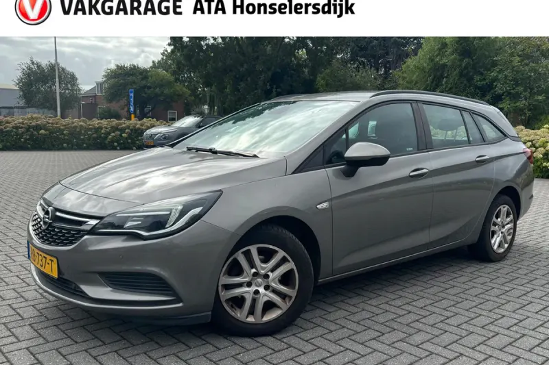Opel Astra (2017)