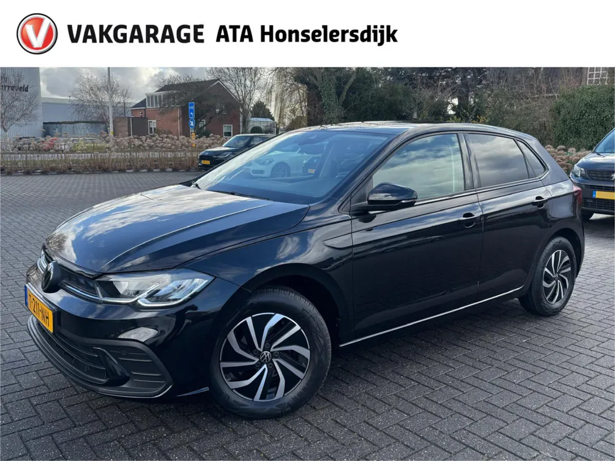 Volkswagen Polo (2023) — foto 1