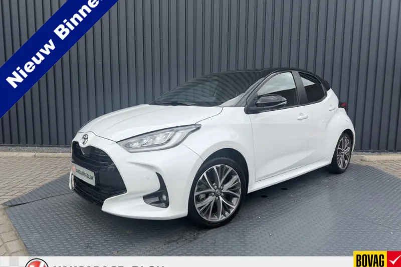 Toyota Yaris (2024)