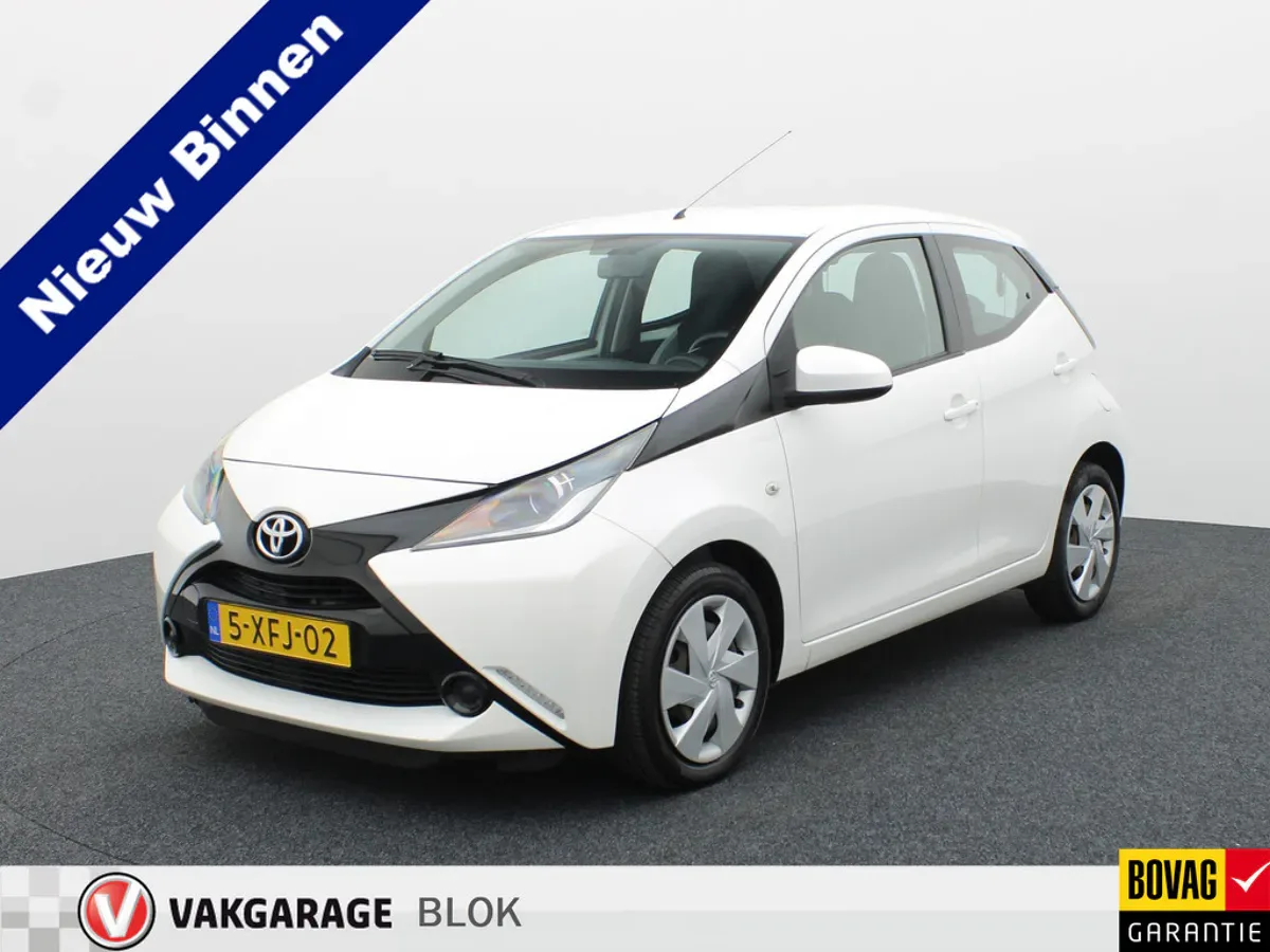 Toyota Aygo (2014) — foto 1