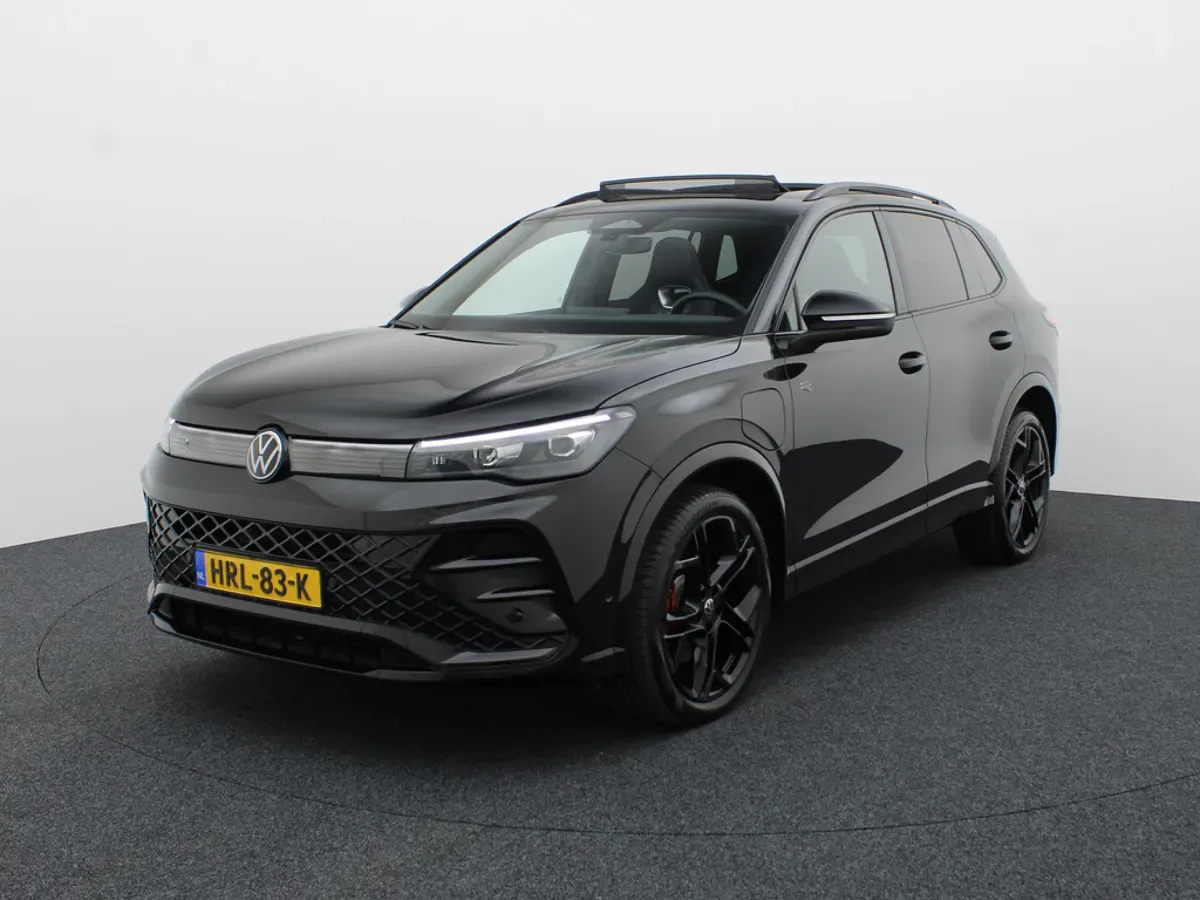 Volkswagen Tiguan (2025) — foto 1