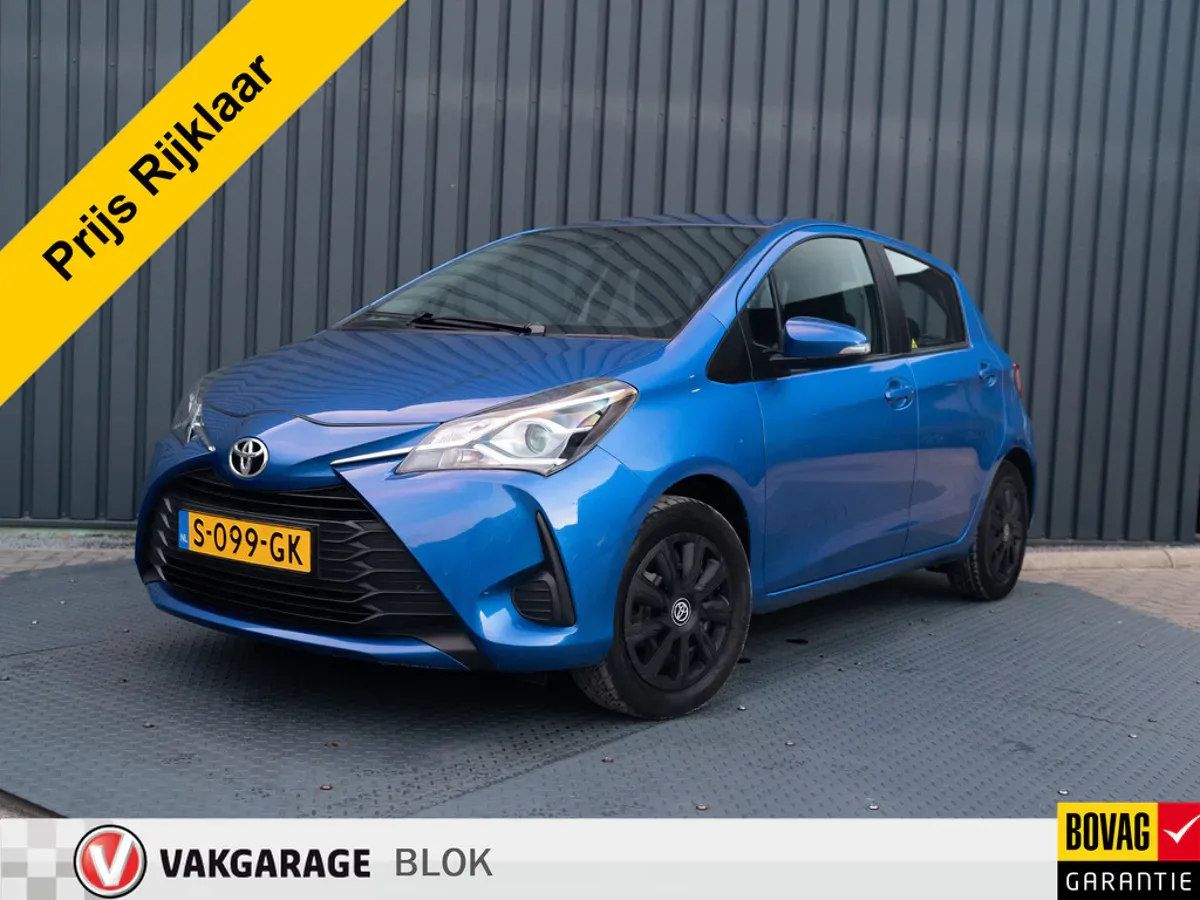 Toyota Yaris (2018) — foto 1