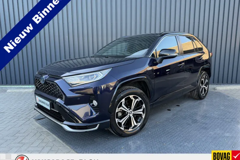 Toyota RAV4 (2021)