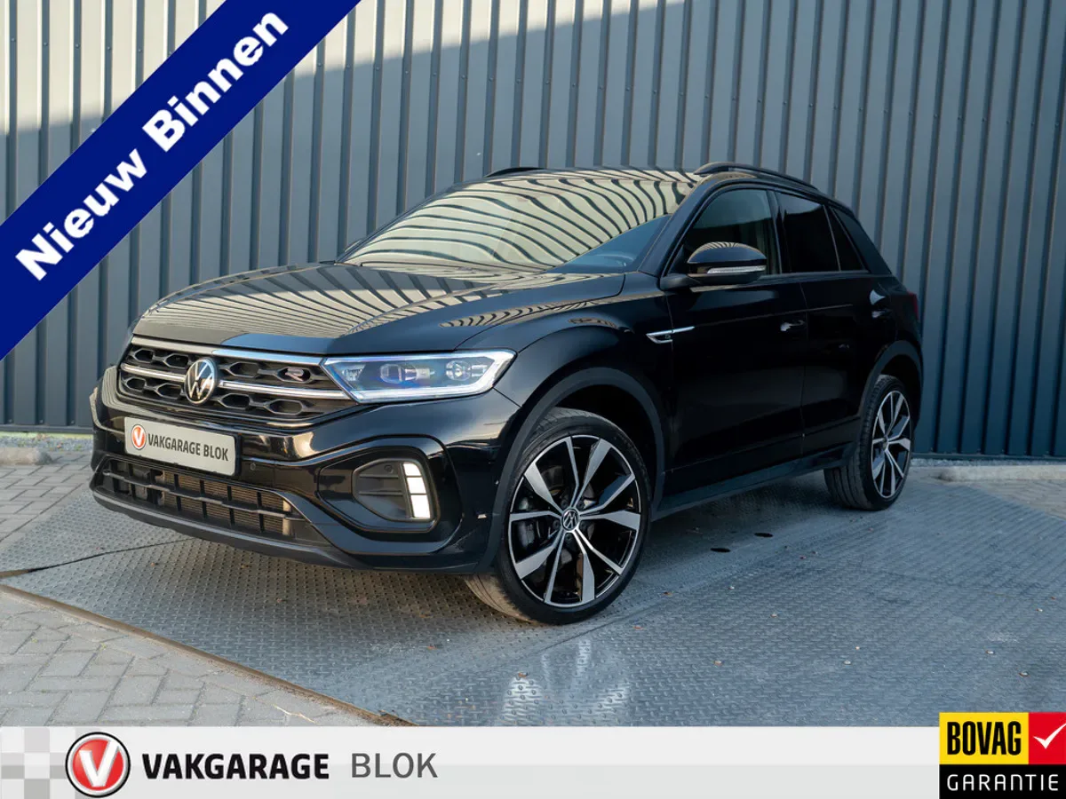 Volkswagen T-Roc (2022) — foto 1