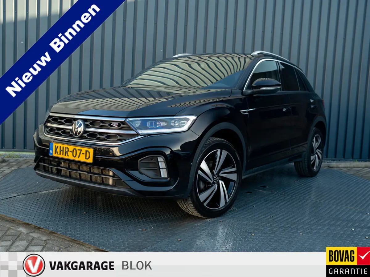 Volkswagen T-Roc (2024) — foto 1
