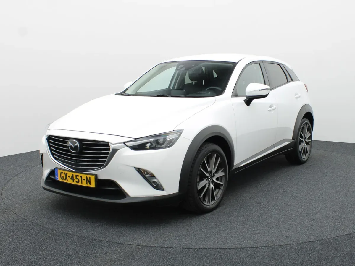 Mazda CX-3 (2015) — foto 1