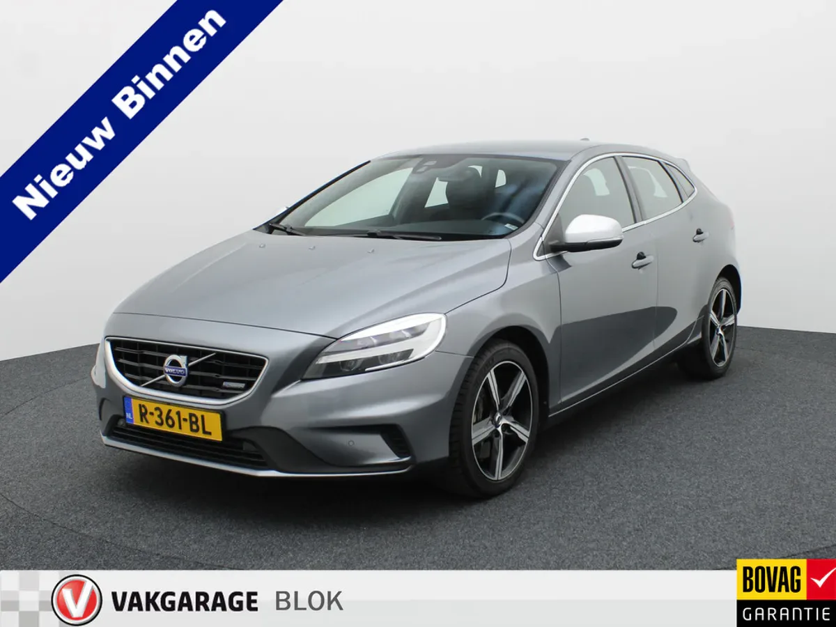 Volvo V40 (2019) — foto 1