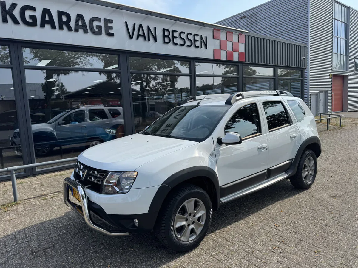 Dacia Duster (2015) — foto 1