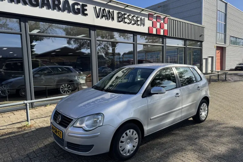 Volkswagen Polo (2005)