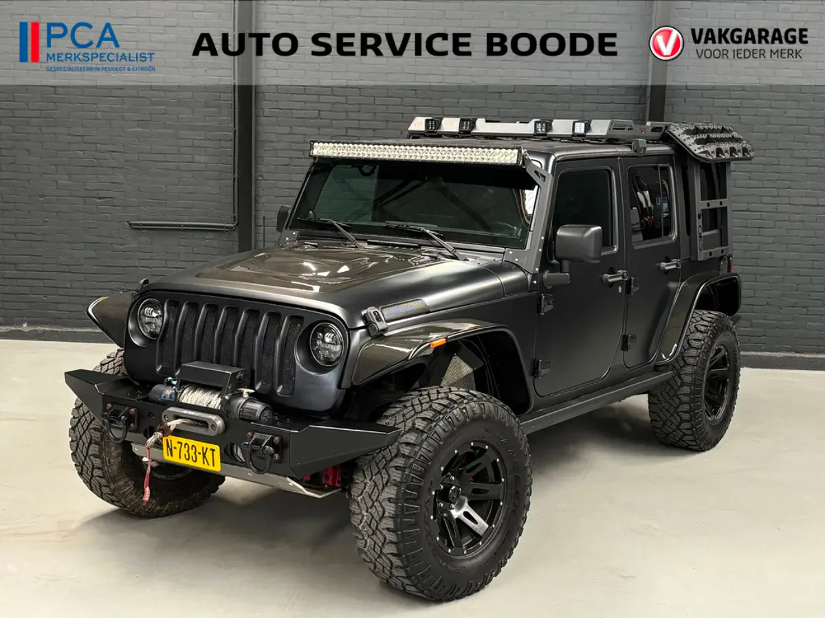 Jeep Wrangler (2011) — foto 1
