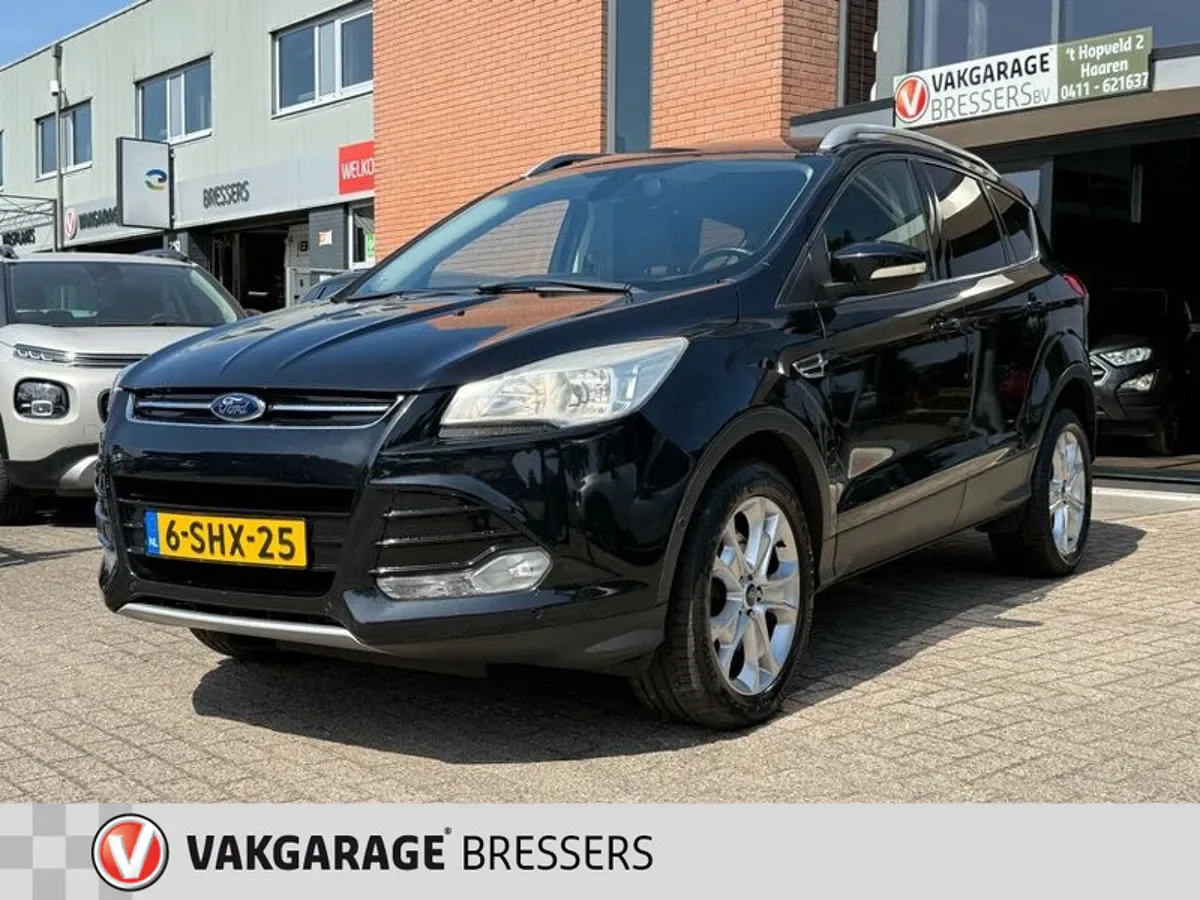 Ford Kuga (2013) — foto 1