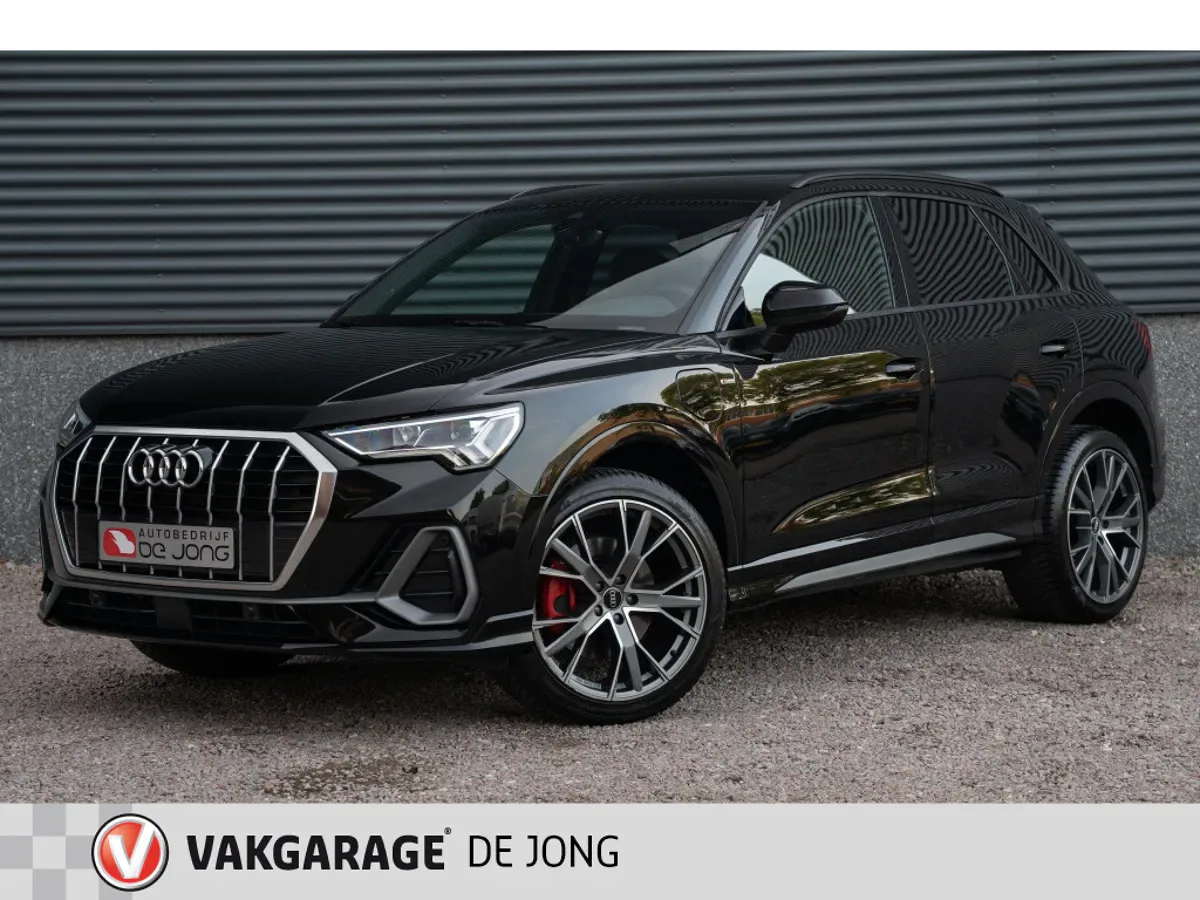 Audi Q3 (2021) — foto 1