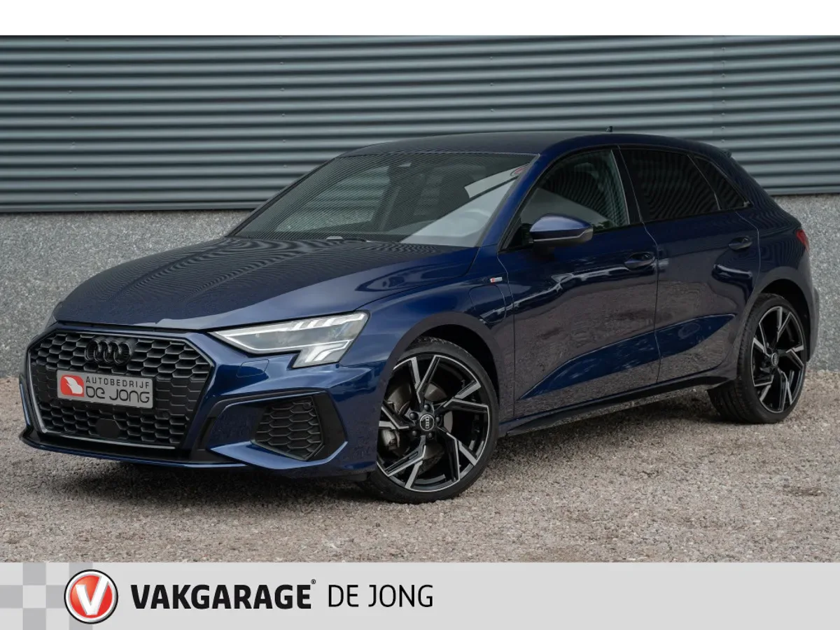 Audi A3 (2023) — foto 1