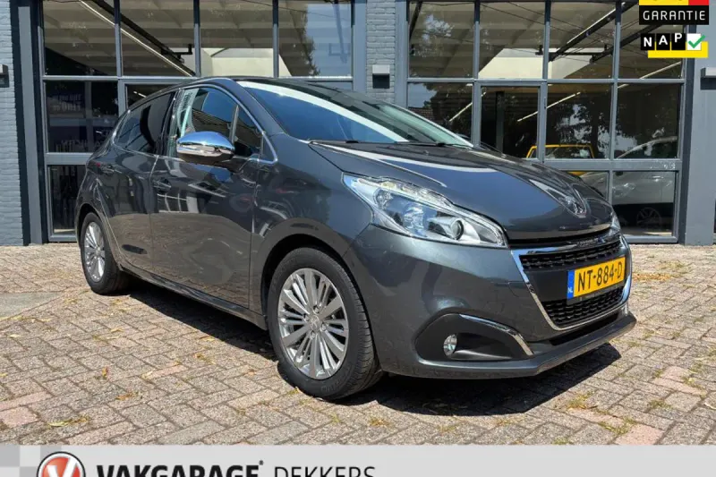 Peugeot 208 (2017)