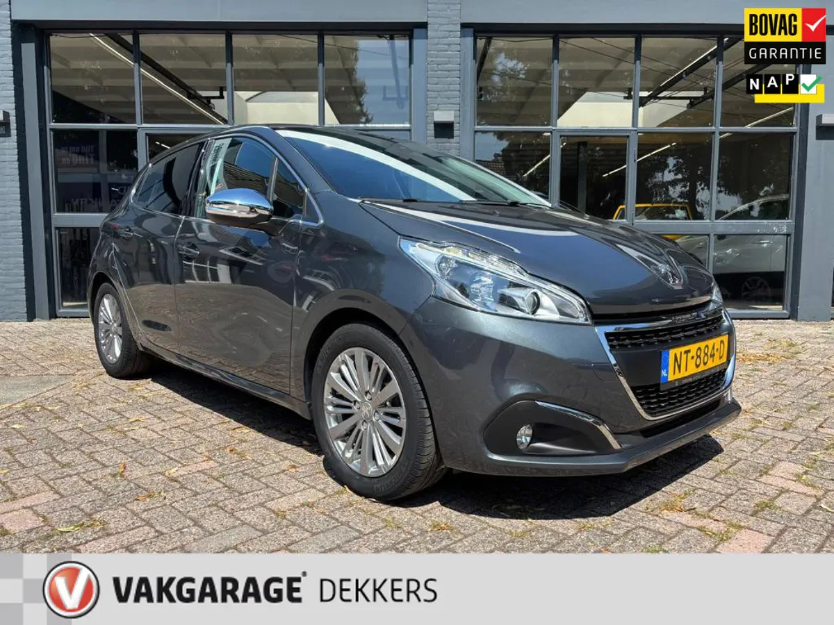 Peugeot 208 (2017) — foto 1