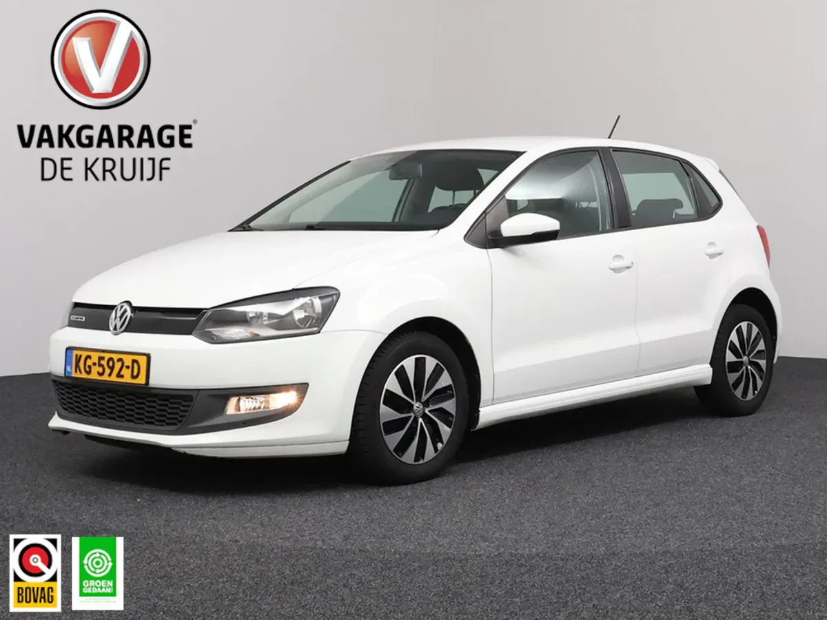 Volkswagen Polo (2016) — foto 1