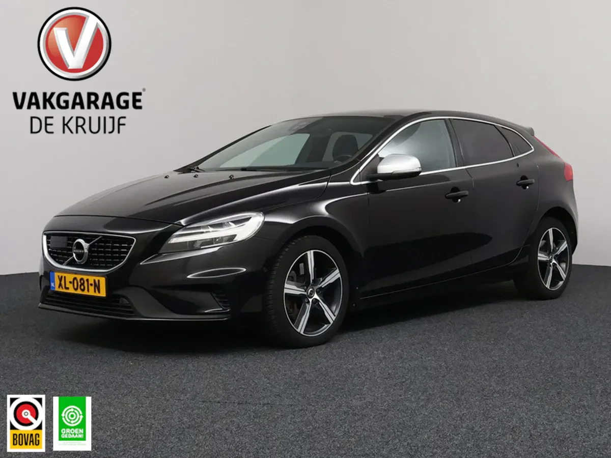 Volvo V40 (2019) — foto 1