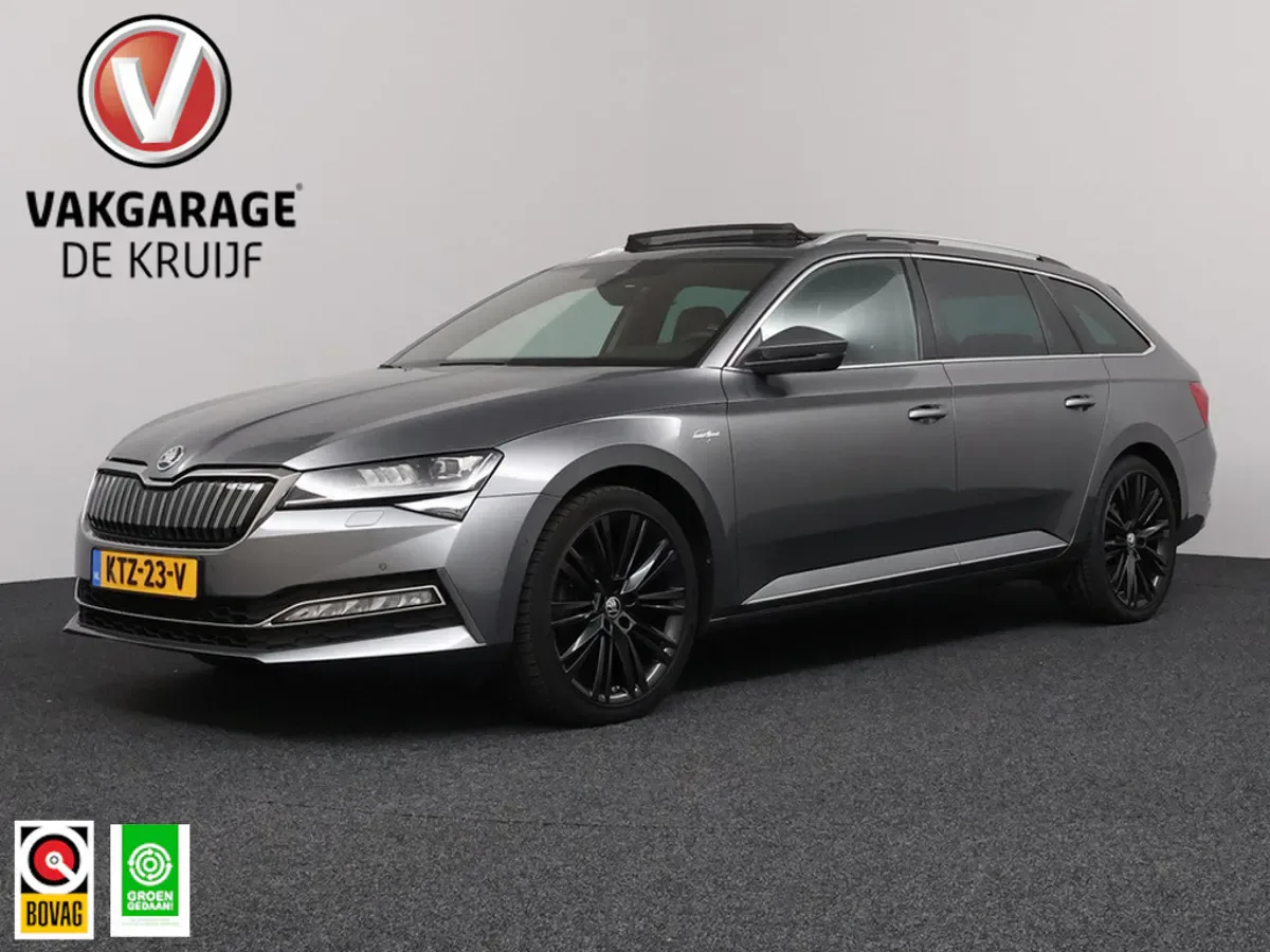Škoda Superb (2023) — foto 1