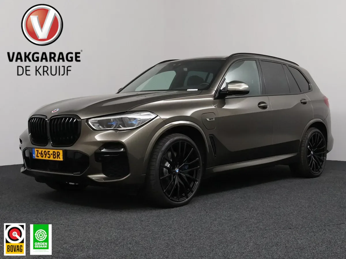 BMW X5 (2023) — foto 1