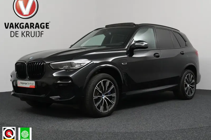 BMW X5 (2023)