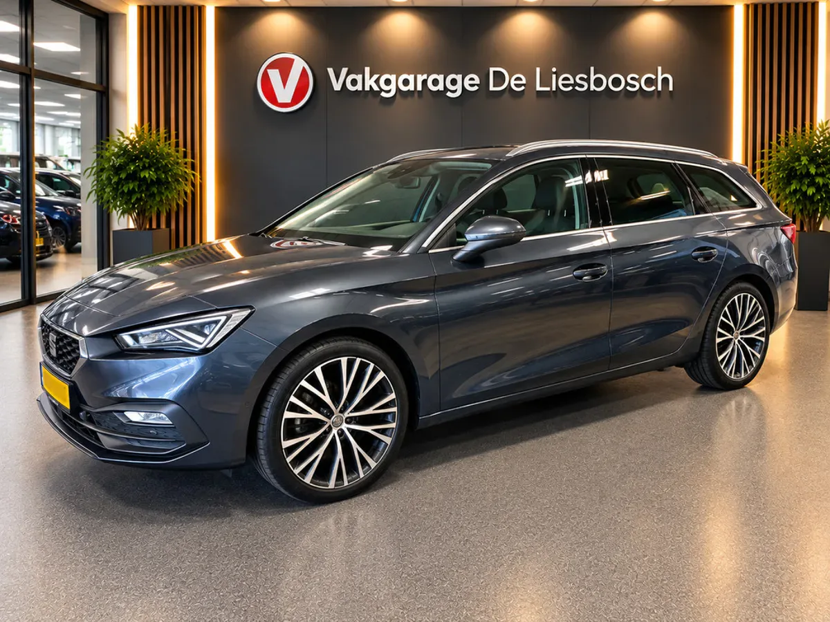SEAT Leon Sportstourer (2021) — foto 1