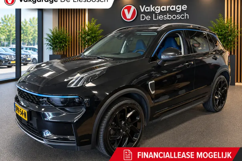 Lynk & Co 01 (2022)