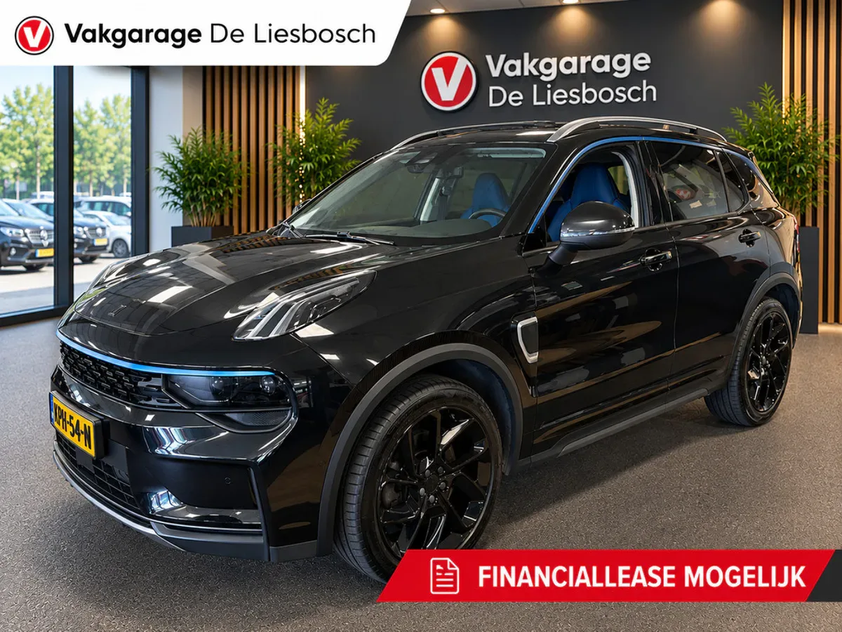 Lynk & Co 01 (2022) — foto 1