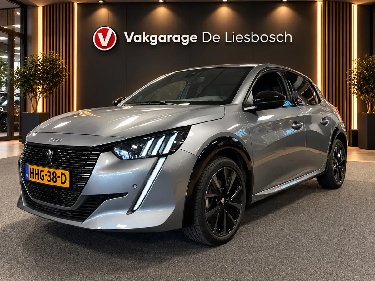 Peugeot 208 (2023) — foto 1