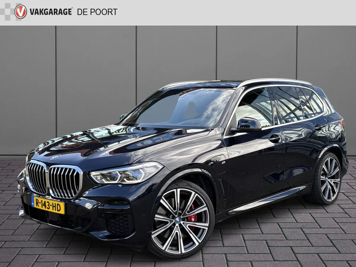 BMW X5 (2022) — foto 1
