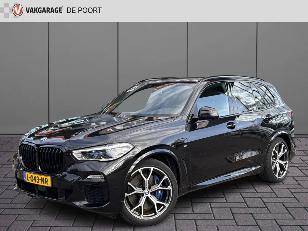 BMW X5 (2021) — foto 1