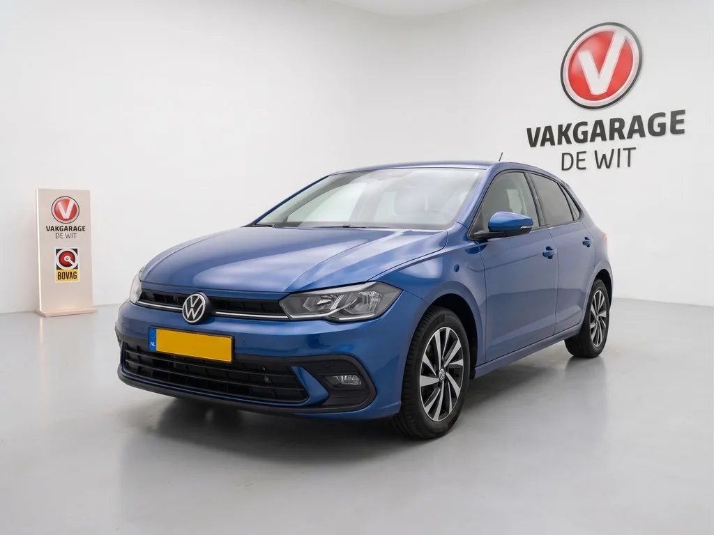 Volkswagen Polo (2023) — foto 1