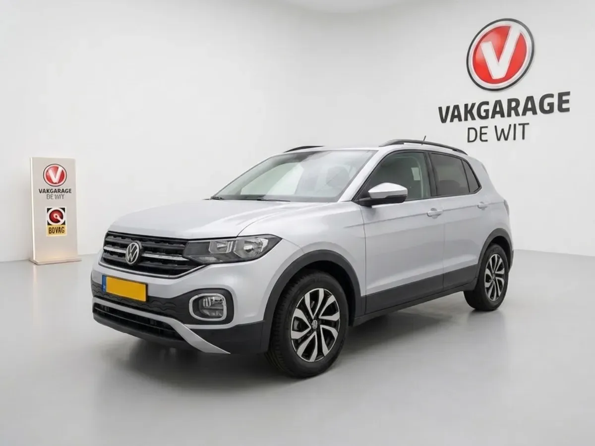 Volkswagen T-Cross (2022) — foto 1