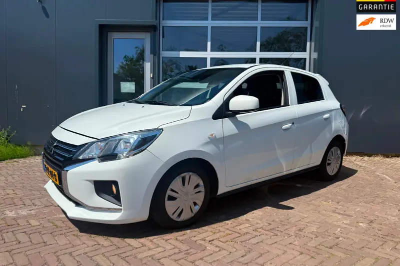 Mitsubishi Space Star (2022)