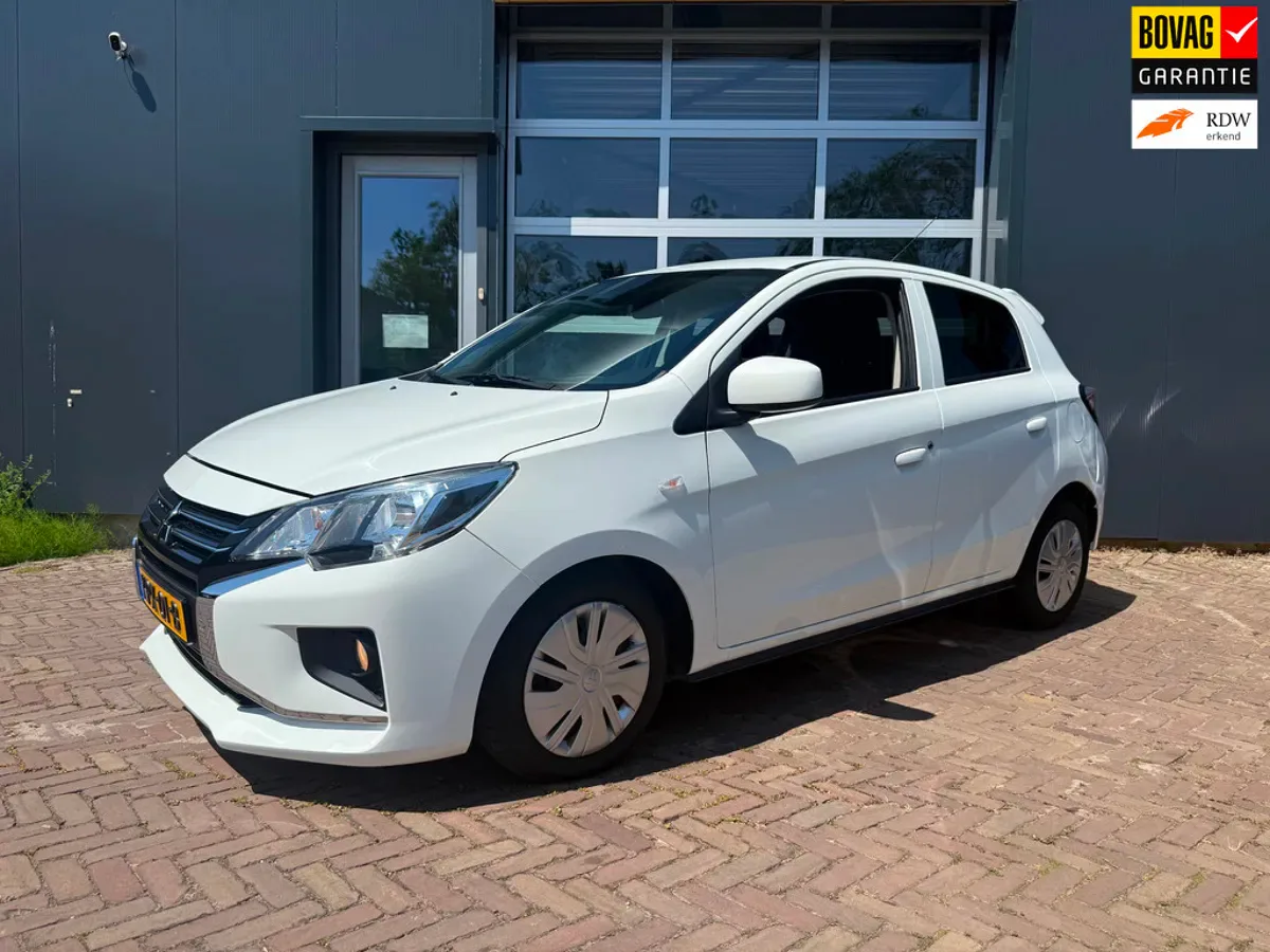 Mitsubishi Space Star (2022) — foto 1