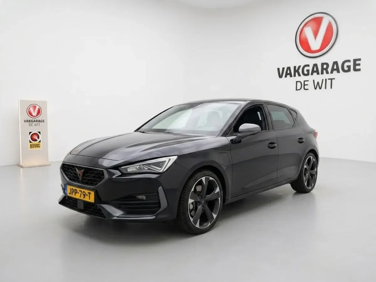 CUPRA Leon (2023) — foto 1