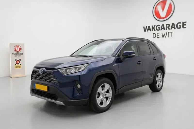 Toyota RAV4 (2021)