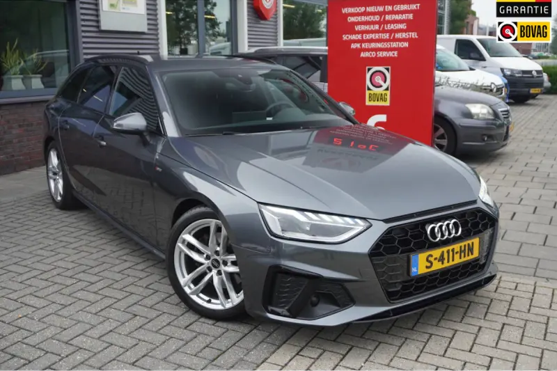 Audi A4 (2022)
