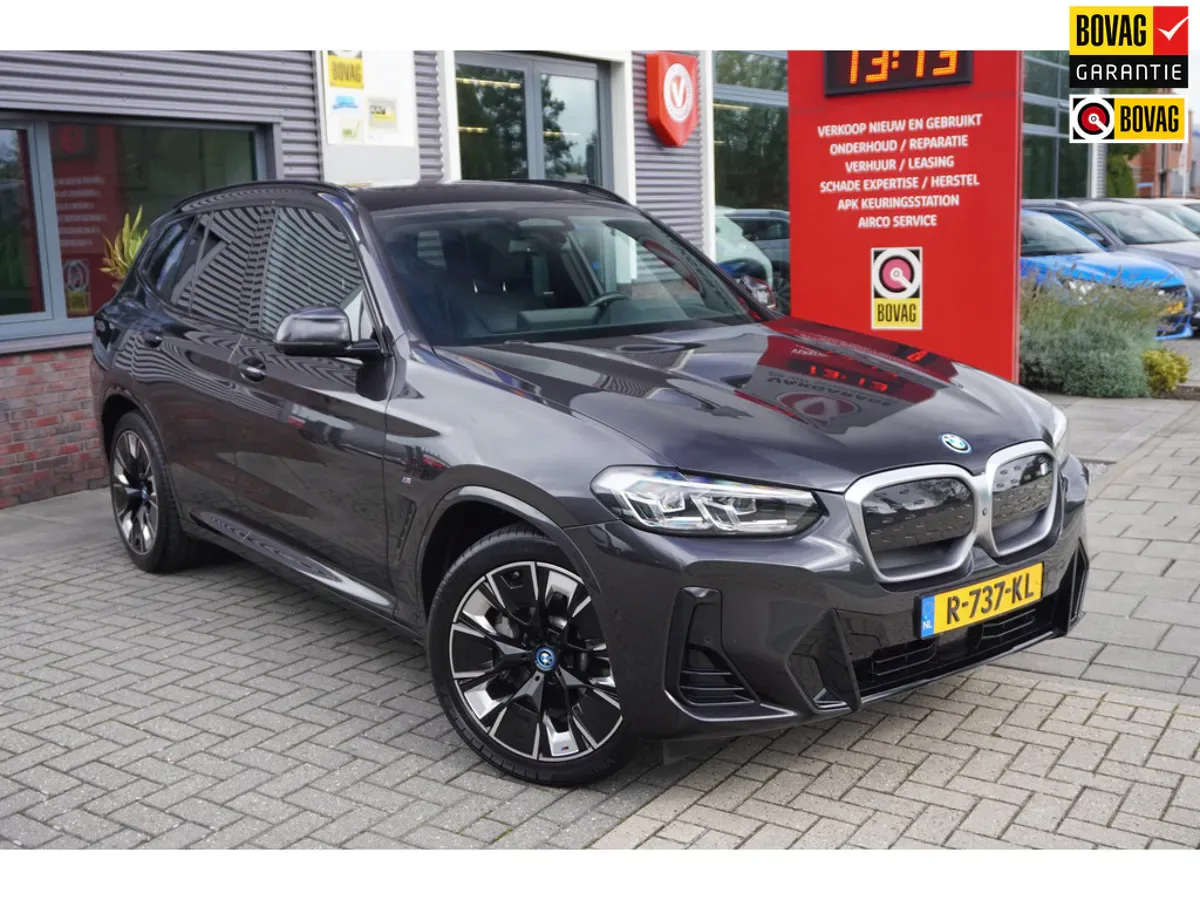 BMW iX3 (2022) — foto 1