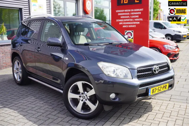 Toyota RAV4 (2006)