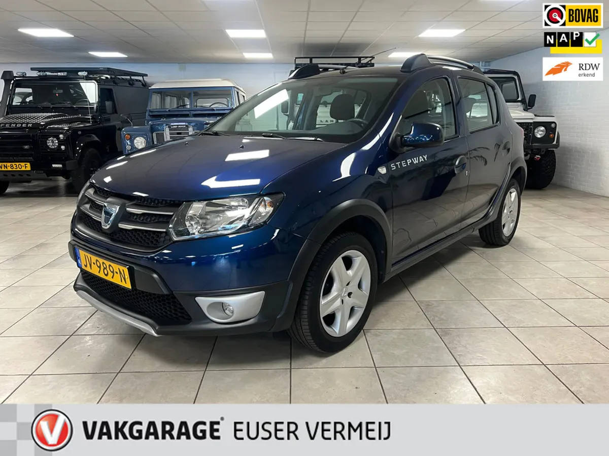 Dacia Sandero Stepway (2016) — foto 1