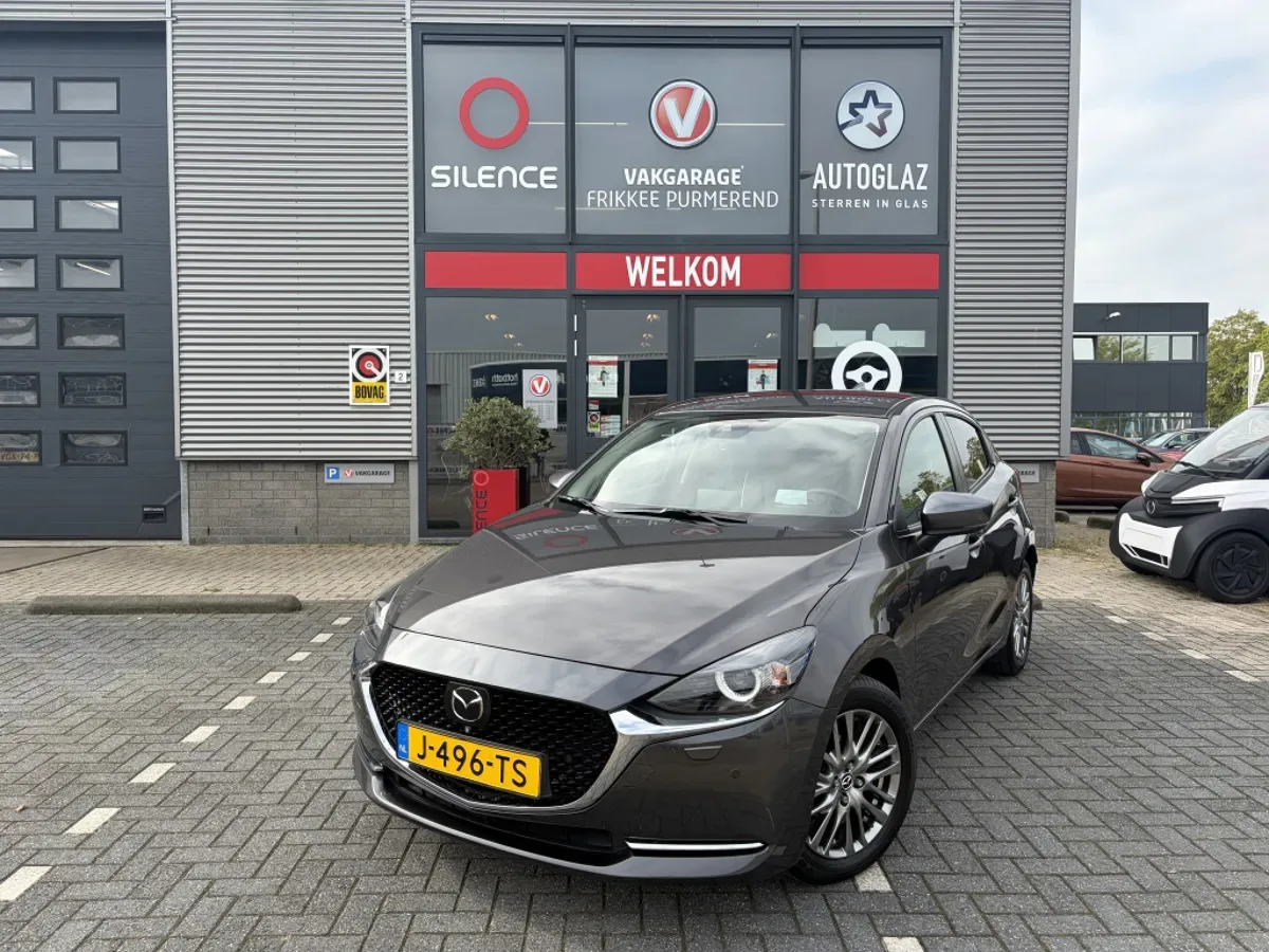 Mazda 2 (2020) — foto 1
