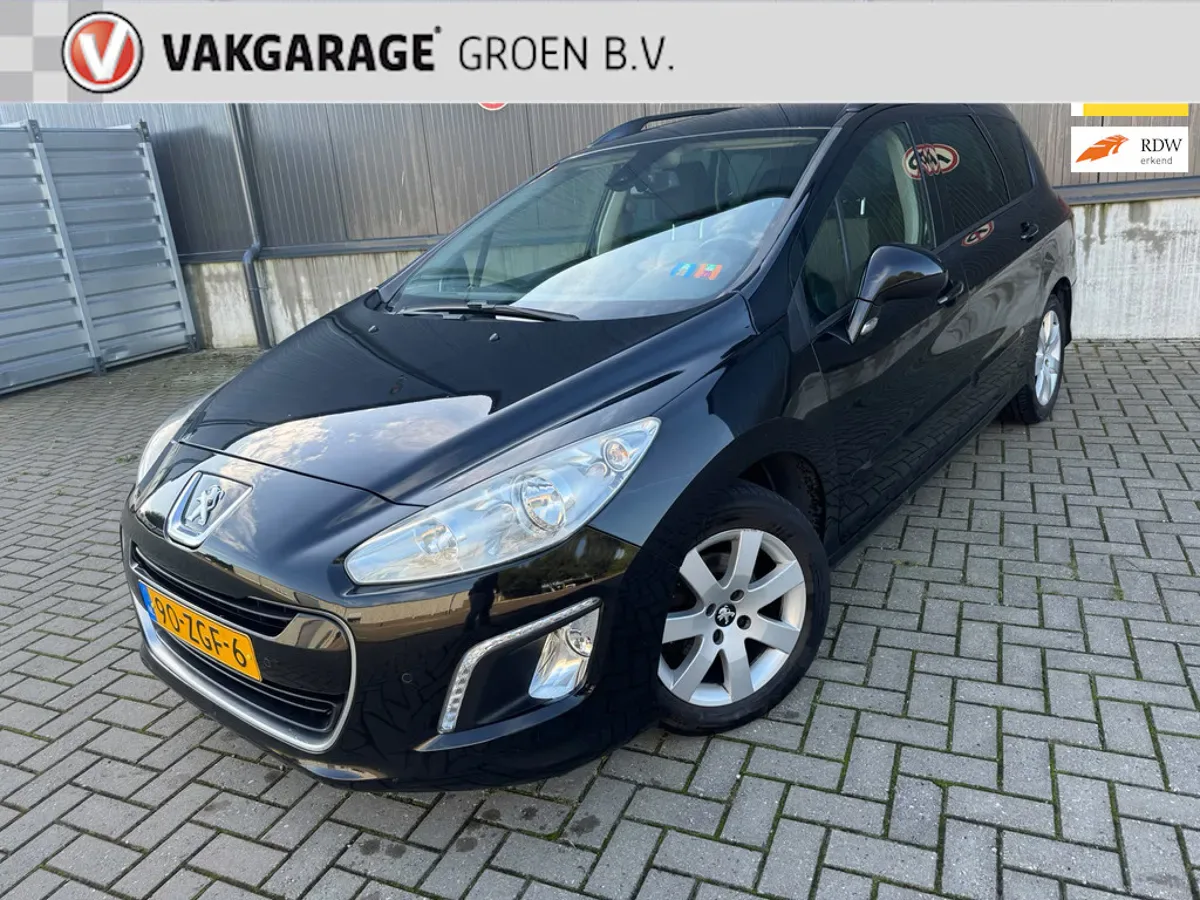 Peugeot 308 (2012) — foto 1