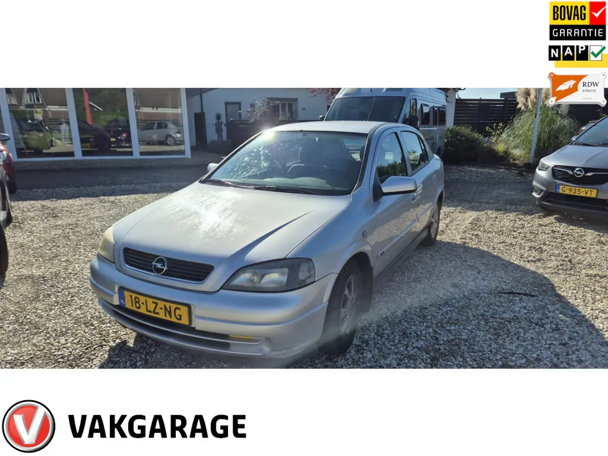 Opel Astra (2003) — foto 1
