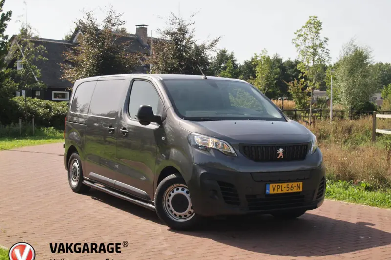 Peugeot e-Expert (2022)
