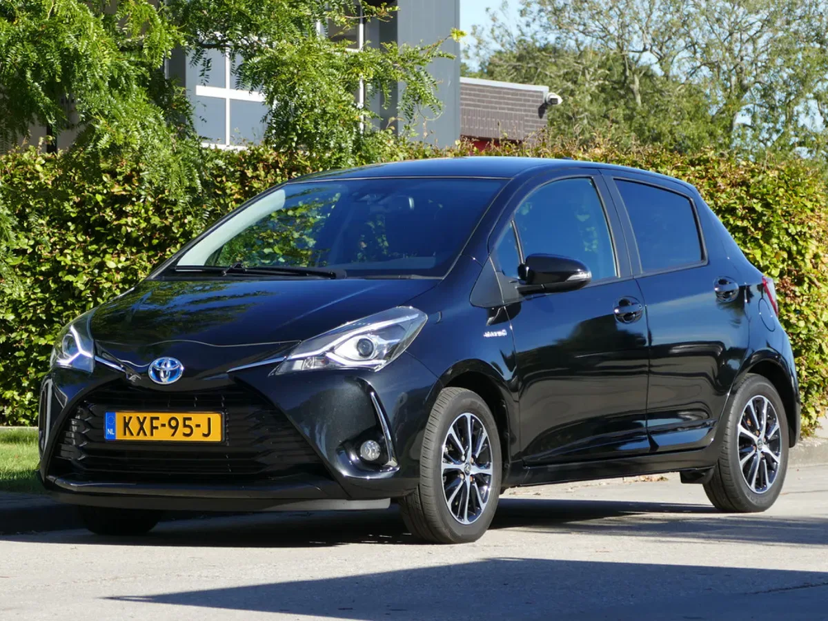 Toyota Yaris (2019) — foto 1