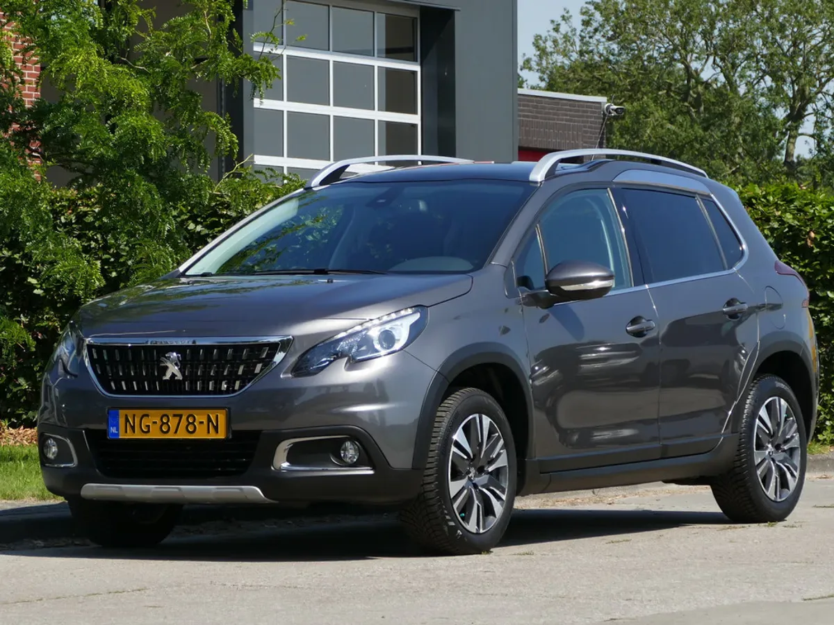 Peugeot 2008 (2017) — foto 1