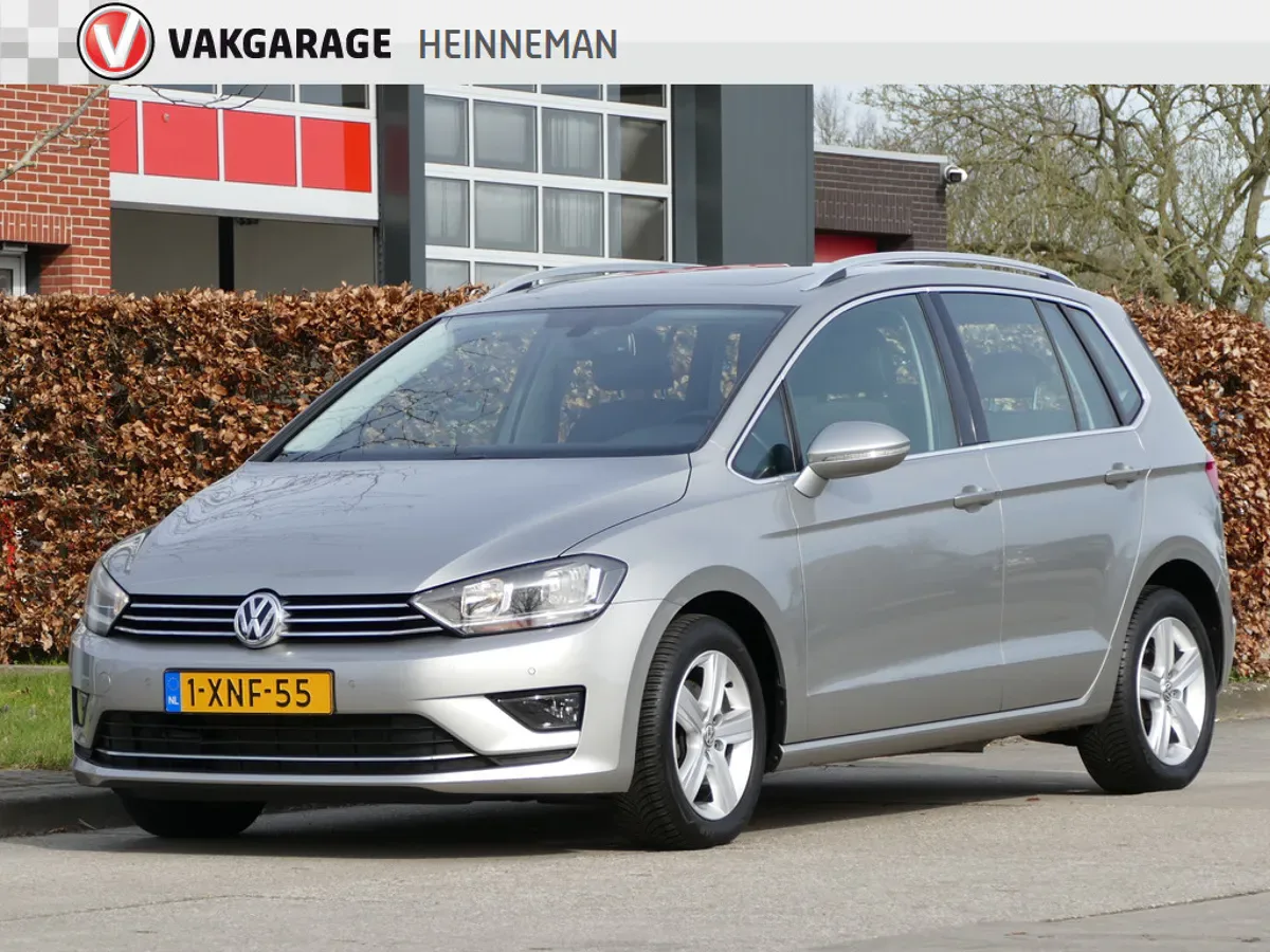 Volkswagen Golf Sportsvan (2014) — foto 1
