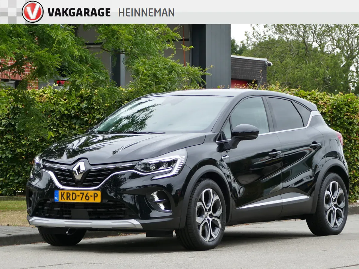 Renault Captur (2022) — foto 1