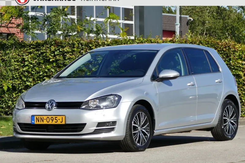Volkswagen Golf (2016)