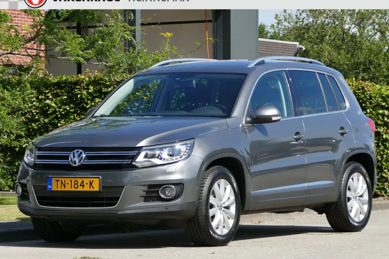 Volkswagen Tiguan (2011)